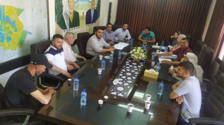 الكرسي الدوار ... تجربة جديدة تعزز مشاركة الشباب في اعمال الهيئات المحلية